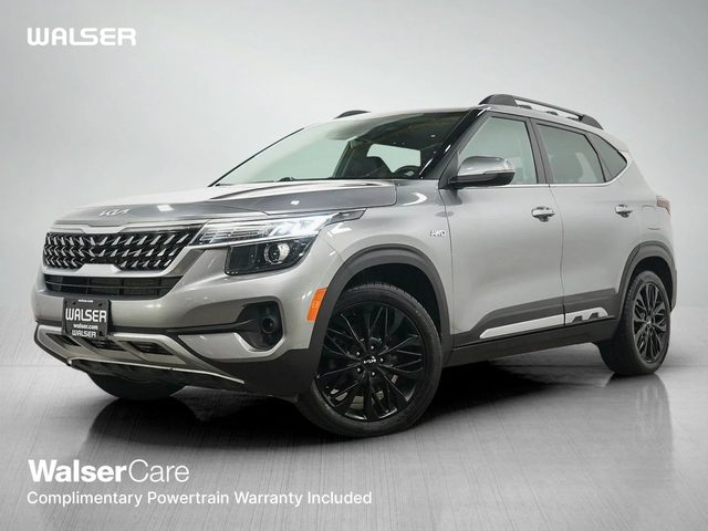 2022 Kia Seltos Nightfall AWD photo