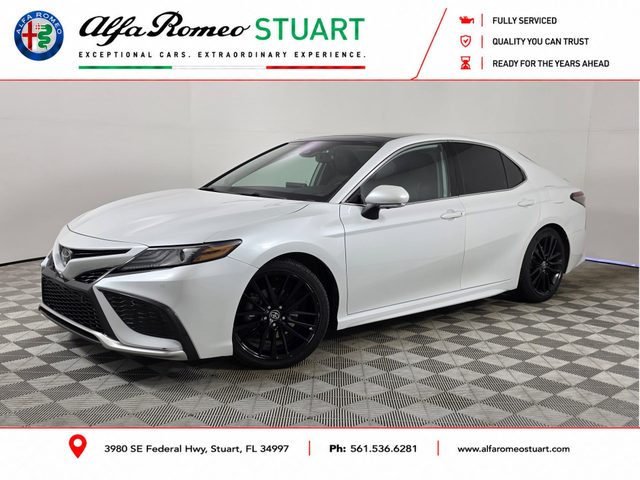 2023 Toyota Camry XSE V6 FWD photo