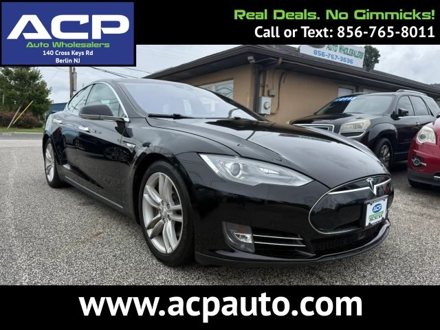 2015 Tesla Model S 85D AWD photo