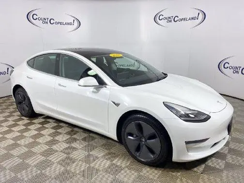 2020 Tesla Model 3 Long Range AWD photo