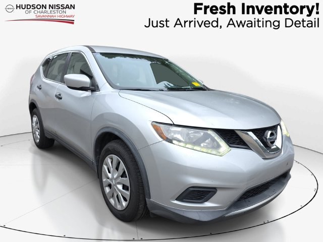 2016 Nissan Rogue S FWD photo