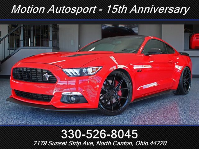 2016 Ford Mustang GT Premium RWD photo