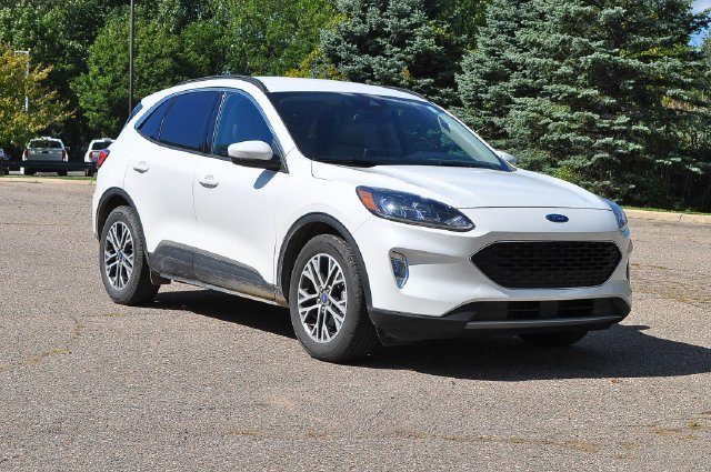 2020 Ford Escape SEL FWD photo