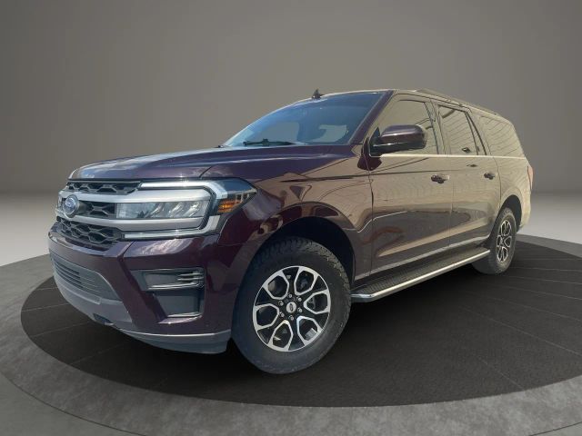 2023 Ford Expedition Max XLT 4WD photo