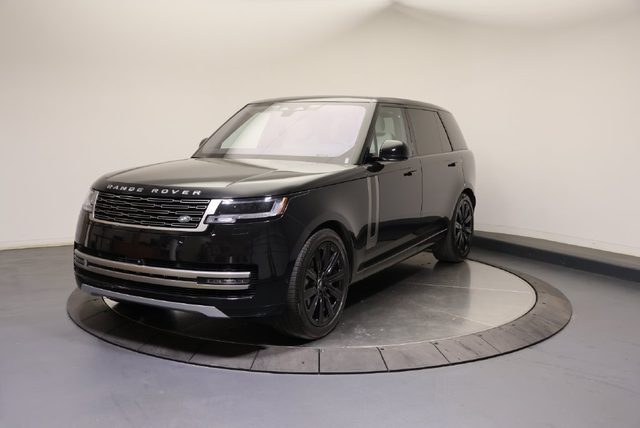 2023 Land Rover Range Rover SE AWD photo