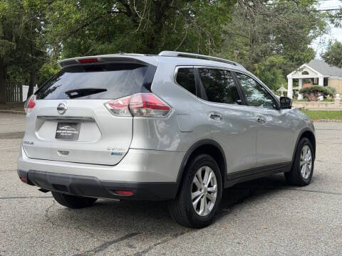 2015 Nissan Rogue SV AWD photo