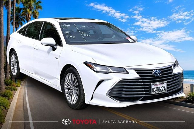 2021 Toyota Avalon Hybrid Limited FWD photo
