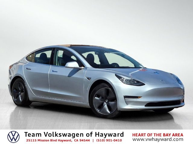 2018 Tesla Model 3 Long Range Battery RWD photo
