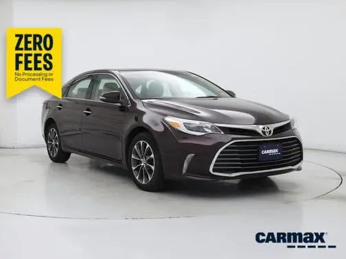 2016 Toyota Avalon XLE Premium FWD photo