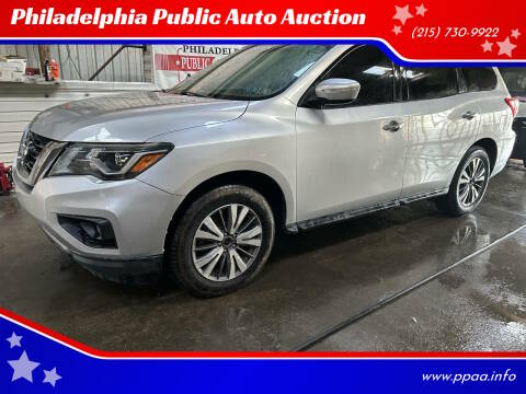 2017 Nissan Pathfinder SV 4WD photo