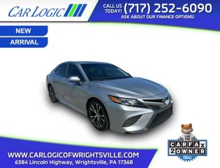 2019 Toyota Camry SE FWD photo