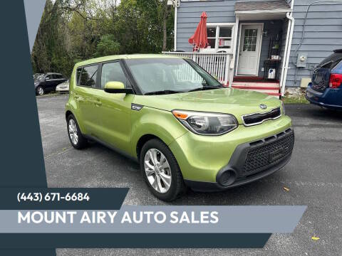 2015 Kia Soul + FWD photo