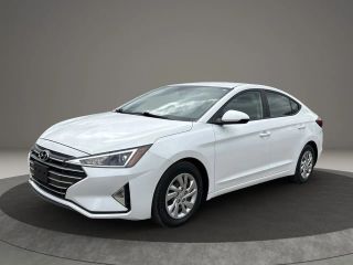 2020 Hyundai Elantra SE FWD photo