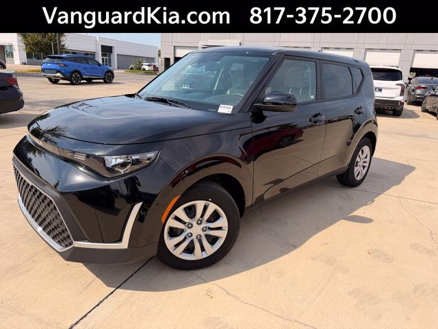 2023 Kia Soul LX FWD photo