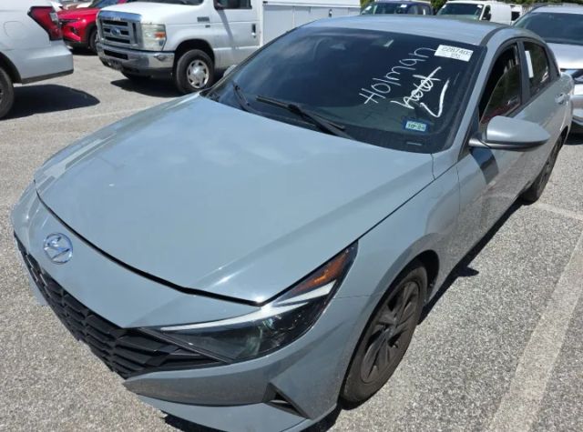 2021 Hyundai Elantra SEL FWD photo