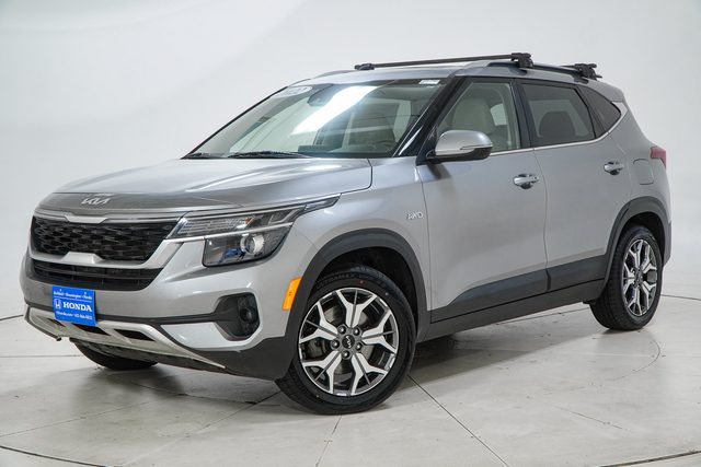 2022 Kia Seltos EX AWD photo