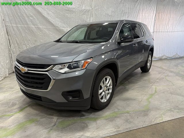 2021 Chevrolet Traverse LS AWD photo