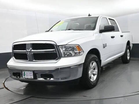 2022 Ram 1500 SLT 4WD photo