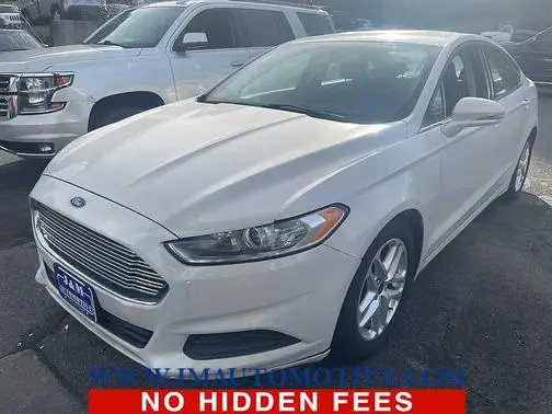 2015 Ford Fusion SE FWD photo