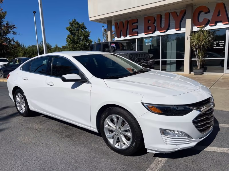2023 Chevrolet Malibu LT FWD photo