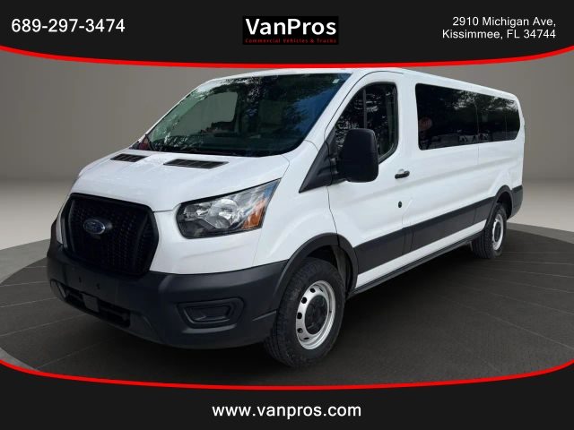 2022 Ford Transit Passenger Wagon XL RWD photo