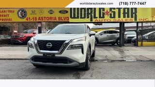 2022 Nissan Rogue SV AWD photo