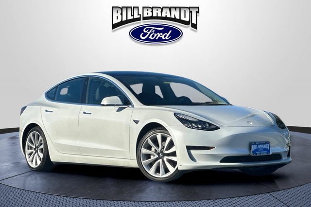 2020 Tesla Model 3 Long Range AWD photo