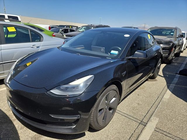 2021 Tesla Model 3 Standard Range Plus RWD photo