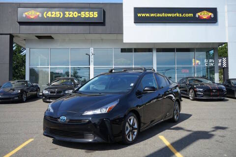 2020 Toyota Prius XLE FWD photo
