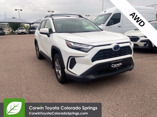 2023 Toyota RAV4 Hybrid XLE AWD photo