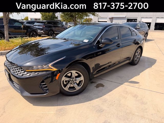2022 Kia K5 LXS FWD photo