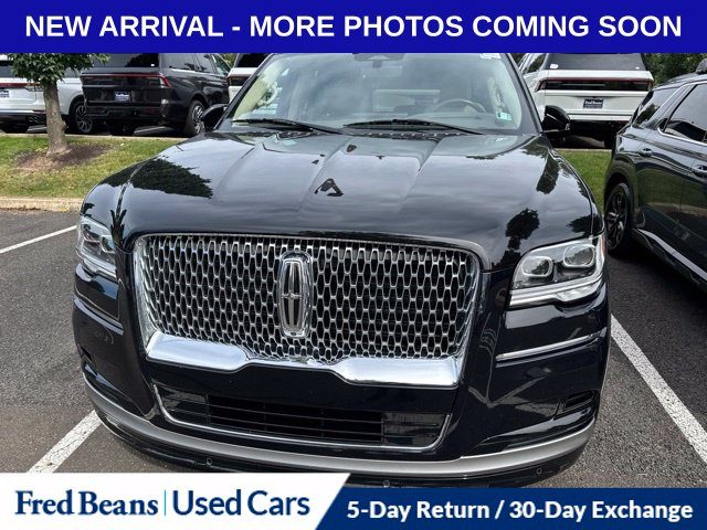 2023 Lincoln Navigator Reserve 4WD photo