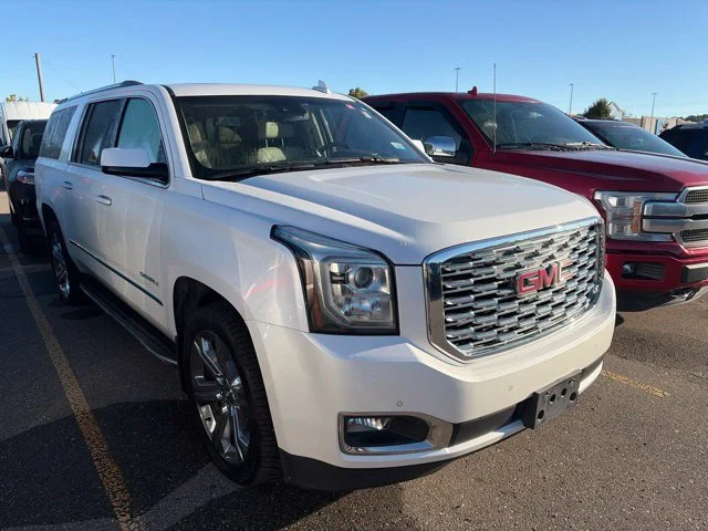 2019 GMC Yukon XL Denali 4WD photo