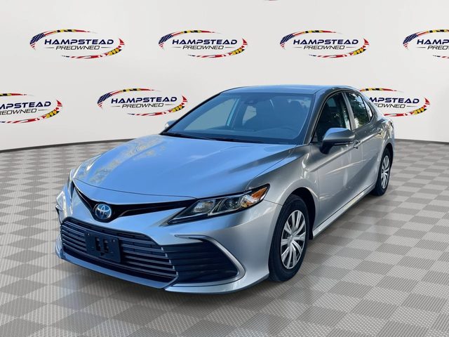 2022 Toyota Camry Hybrid LE FWD photo