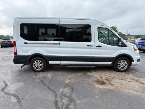 2021 Ford Transit Passenger Wagon XLT RWD photo