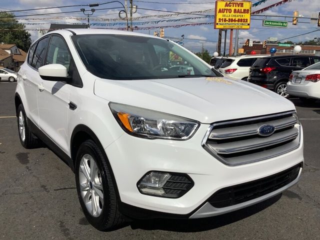 2019 Ford Escape SE FWD photo