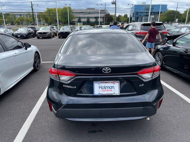 2022 Toyota Corolla LE FWD photo