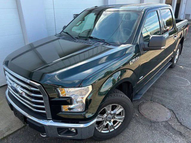 2015 Ford F-150 XLT 4WD photo