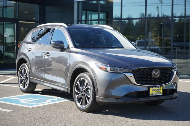 2022 Mazda CX-5 2.5 S Premium Package AWD photo