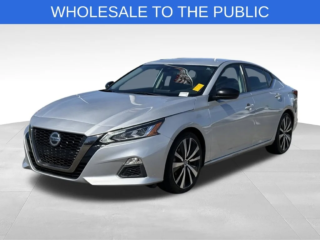 2021 Nissan Altima 2.5 SR FWD photo
