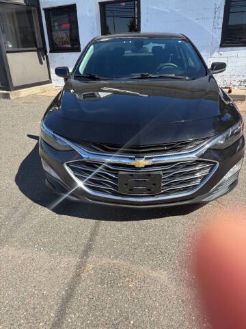 2021 Chevrolet Malibu LT FWD photo