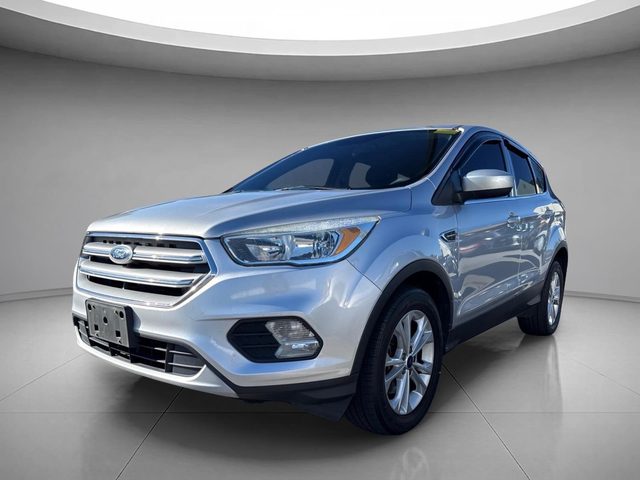 2017 Ford Escape SE FWD photo