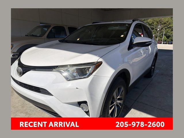 2018 Toyota RAV4 XLE AWD photo