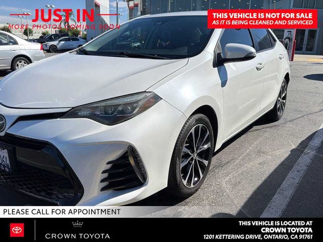 2017 Toyota Corolla SE FWD photo