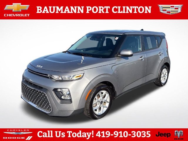 2022 Kia Soul LX FWD photo