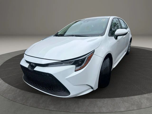 2022 Toyota Corolla LE FWD photo