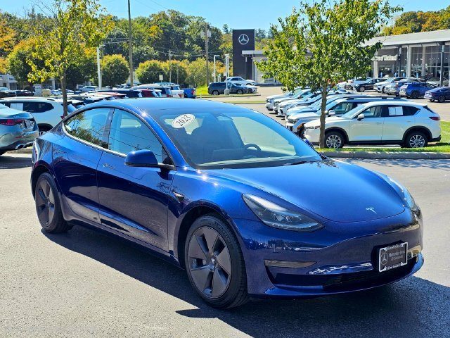 2023 Tesla Model 3 RWD photo