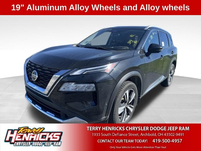 2021 Nissan Rogue Platinum AWD photo