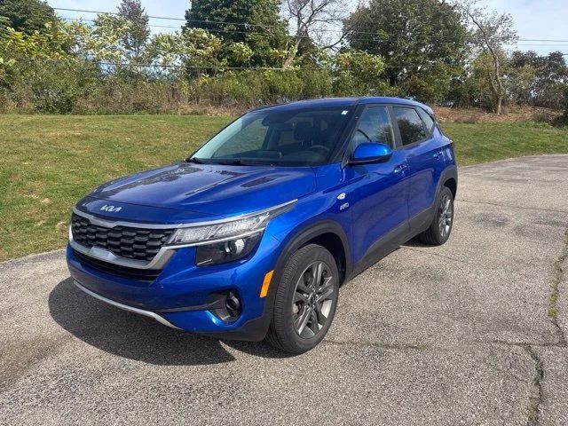 2022 Kia Seltos LX AWD photo