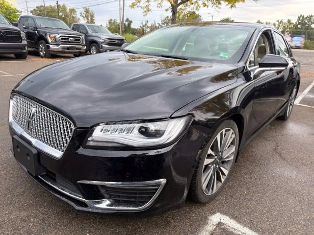 2020 Lincoln MKZ Reserve AWD photo